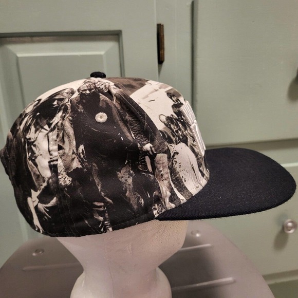 The Walking Dead TWD 2015 AMC All Over Print AOP Snapback Hat Cap OSFM VERY RARE - Picture 6 of 16
